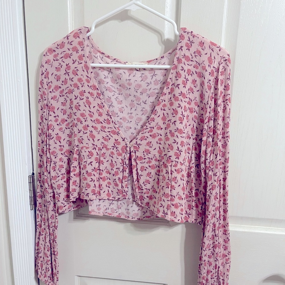Womens L.A. Hearts long sleeve shirt crop top size medium‎